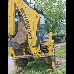 foto NewHolland B115B joystick SPZ traktorbagr rypadlo-nakladač