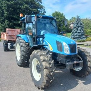 foto 86HP traktor New Holland T5040 +přívěs 11t kontejner (2013)