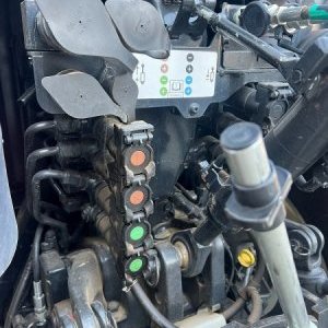 foto ZÁRUKA! 4.5t 100HP 40km/h vinice sady traktor NewHolland T4.100